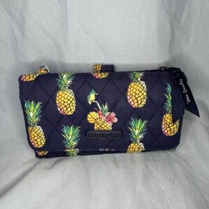 Vera Bradley Pineapple Quilted Wallet Navy Tropical Print
